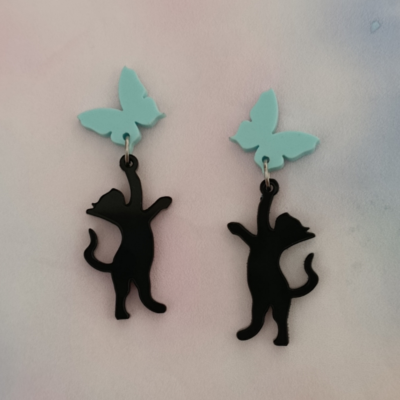 Pendientes Gato con Mariposa